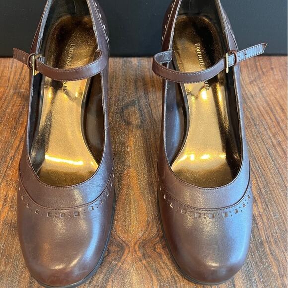 Etienne Aigner Brown Leather Eyelet Detail Nadine Mary Jane 8.5 - Picture 4 of 15